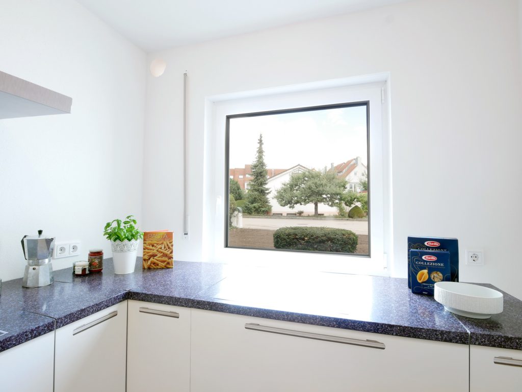 94248DB0-34BE-4621-B242-27D29BDF67C7_1_102_o